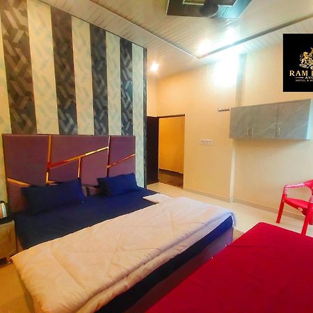 Hotel Rambhoomi Ayodhya Экстерьер фото