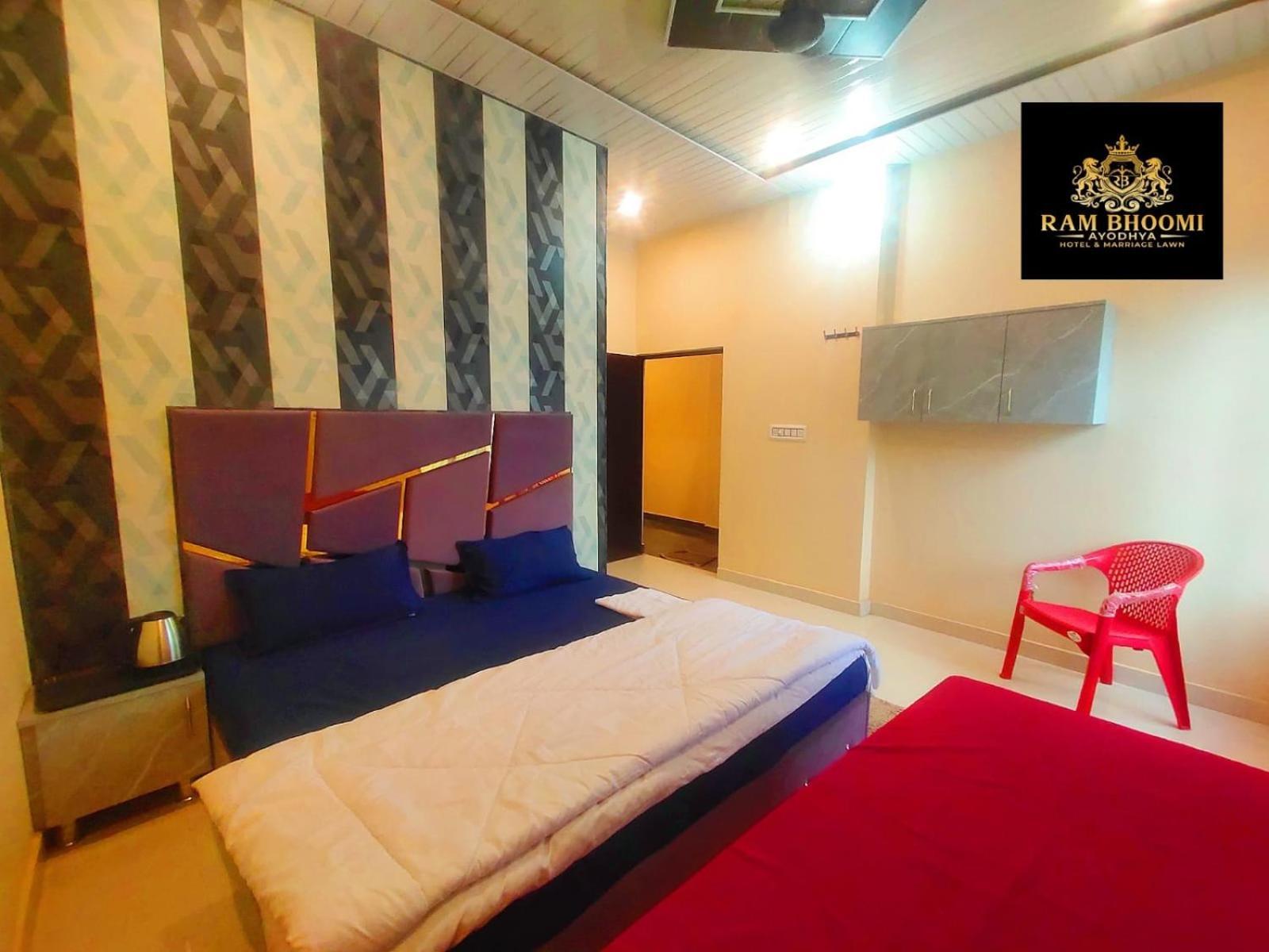 Hotel Rambhoomi Ayodhya Экстерьер фото